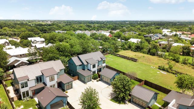 2103 Greenwood Ave Building 1, Unit B, Austin, TX 78723