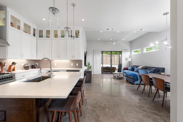2103 Greenwood Ave Building 1, Unit B, Austin, TX 78723