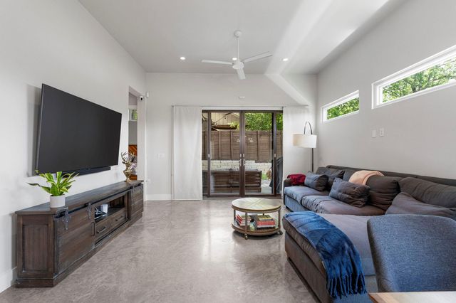 2103 Greenwood Ave Building 1, Unit B, Austin, TX 78723