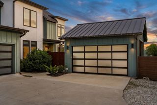 2103 Greenwood Ave Building 1, Unit B, Austin, TX 78723