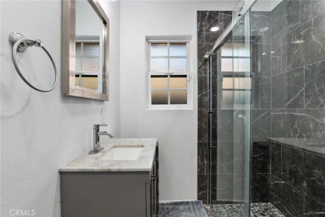 10525 Washington Avenue, South Gate, CA 90280