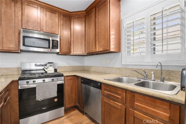 10525 Washington Avenue, South Gate, CA 90280