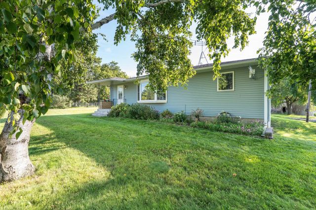 18702 County Highway 1, Buse Twp, MN 56537