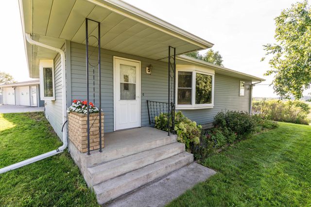 18702 County Highway 1, Buse Twp, MN 56537