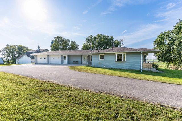 18702 County Highway 1, Buse Twp, MN 56537