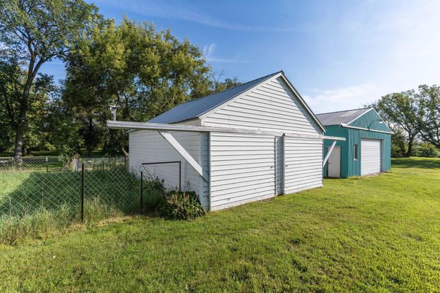 18702 County Highway 1, Buse Twp, MN 56537