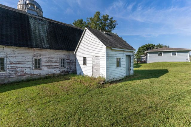 18702 County Highway 1, Buse Twp, MN 56537