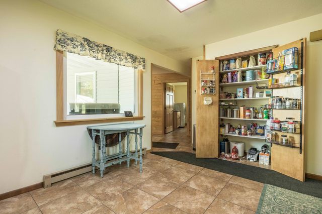 18702 County Highway 1, Buse Twp, MN 56537