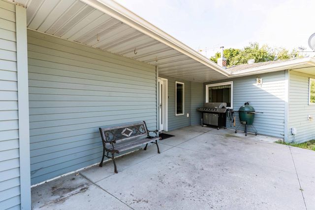 18702 County Highway 1, Buse Twp, MN 56537