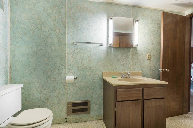 18702 County Highway 1, Buse Twp, MN 56537