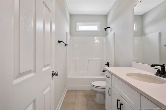 3018 Dinwiddle Drive, Wade, NC 28395