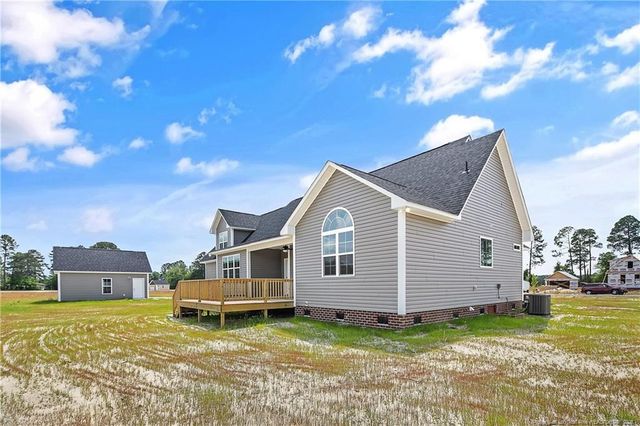 3018 Dinwiddle Drive, Wade, NC 28395