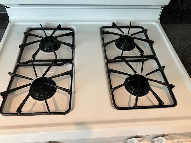 170 Schofield Street 2I, Bronx, NY 10464