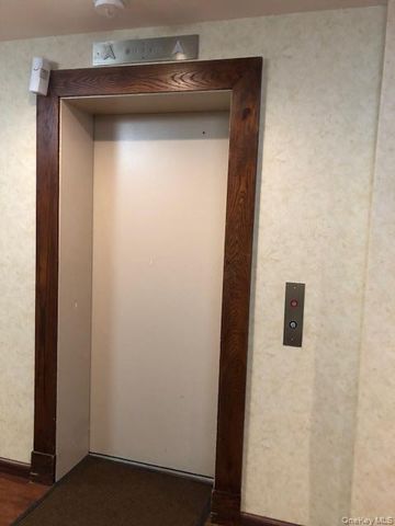 170 Schofield Street 2I, Bronx, NY 10464