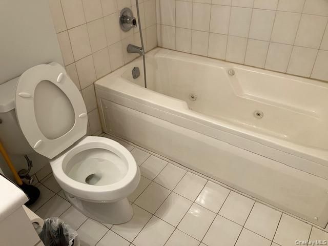 170 Schofield Street 2I, Bronx, NY 10464