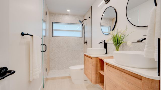 1511 SE 12th Court, Deerfield Beach, FL 33441