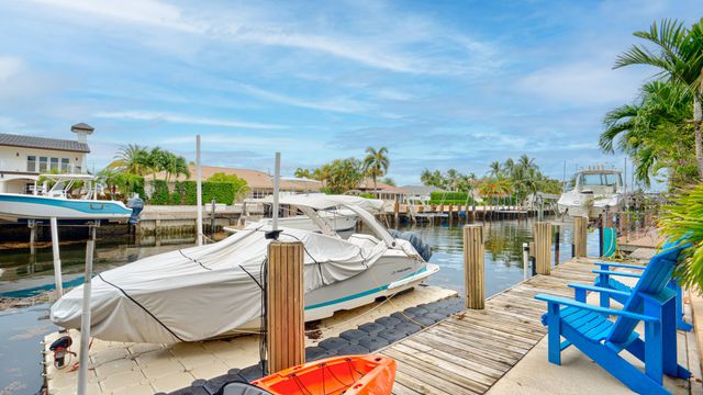 1511 SE 12th Court, Deerfield Beach, FL 33441