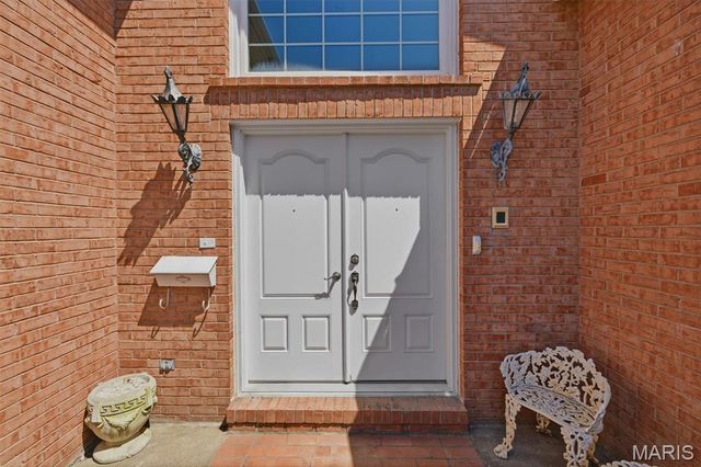1515 Sweeney Drive, Festus, MO 63028
