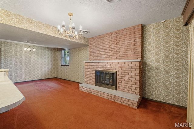 1515 Sweeney Drive, Festus, MO 63028