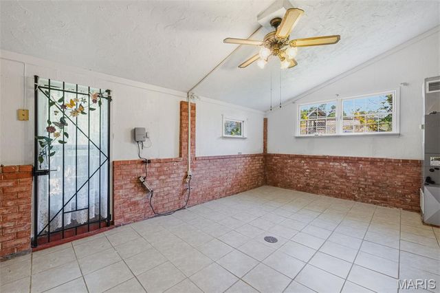 1515 Sweeney Drive, Festus, MO 63028