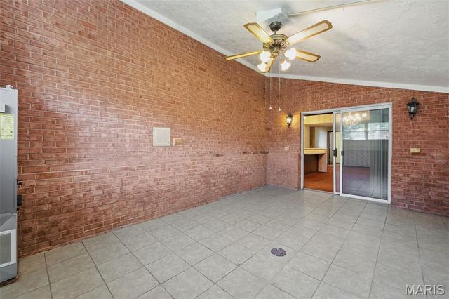 1515 Sweeney Drive, Festus, MO 63028