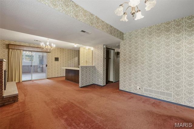 1515 Sweeney Drive, Festus, MO 63028