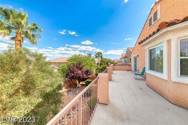 1012 Bonitos Suenos Street, Las Vegas, NV 89138