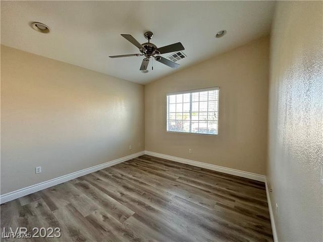 1012 Bonitos Suenos Street, Las Vegas, NV 89138