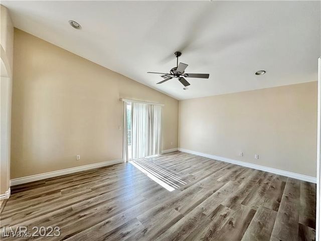 1012 Bonitos Suenos Street, Las Vegas, NV 89138