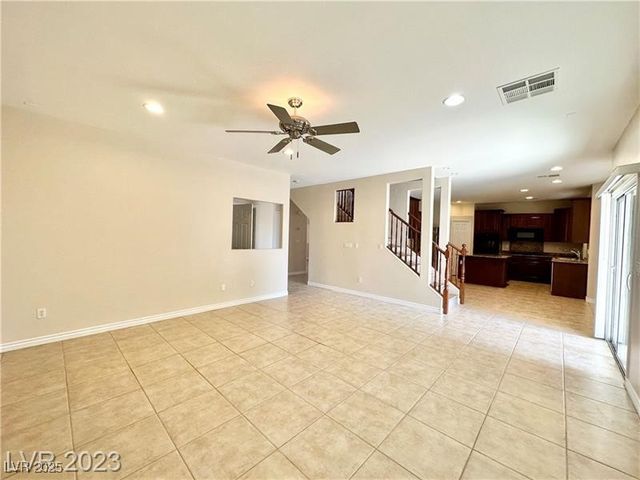 1012 Bonitos Suenos Street, Las Vegas, NV 89138