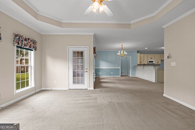 155 Biltmore Drive, Fayetteville, GA 30214