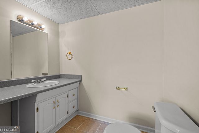 155 Biltmore Drive, Fayetteville, GA 30214