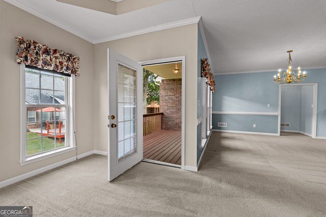 155 Biltmore Drive, Fayetteville, GA 30214