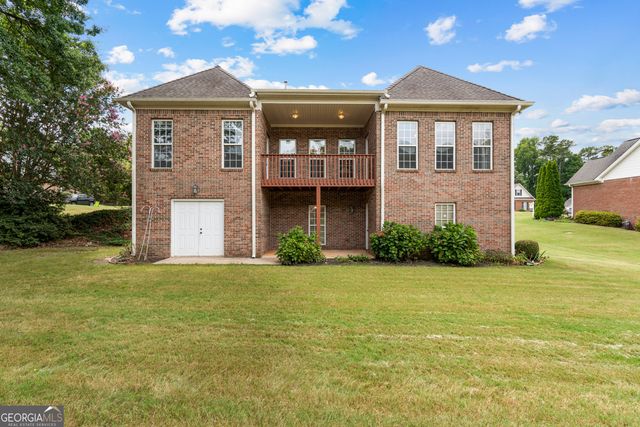 155 Biltmore Drive, Fayetteville, GA 30214