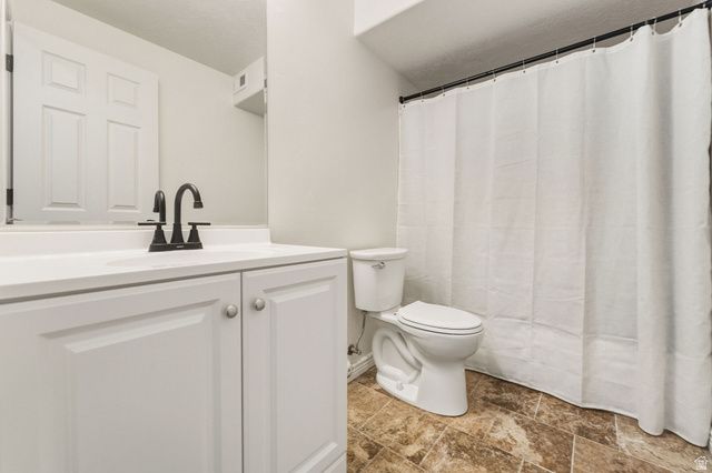 1335 E HARRIER ST, Eagle Mountain, UT 84005