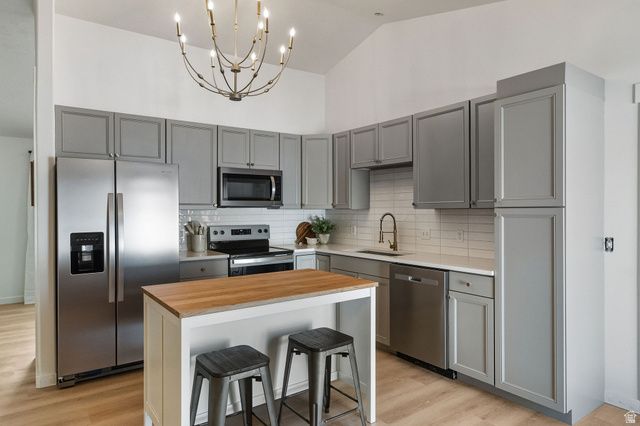 1335 E HARRIER ST, Eagle Mountain, UT 84005