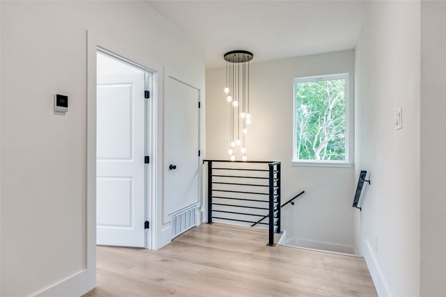 2410 Jeffries Street, Dallas, TX 75215
