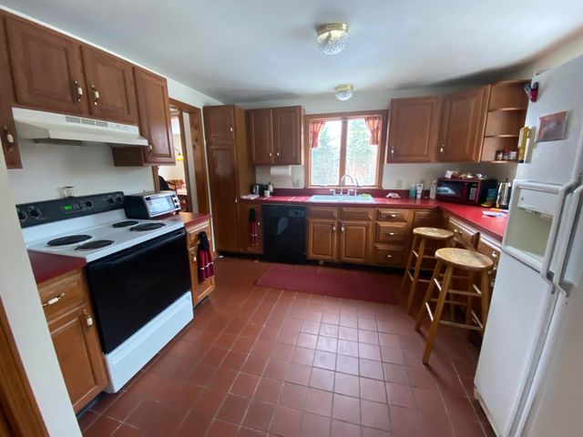 24 Antler Loop, Dover, VT 05356