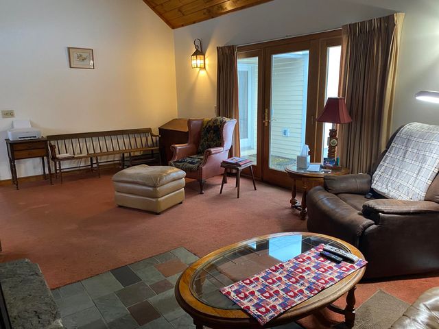 24 Antler Loop, Dover, VT 05356