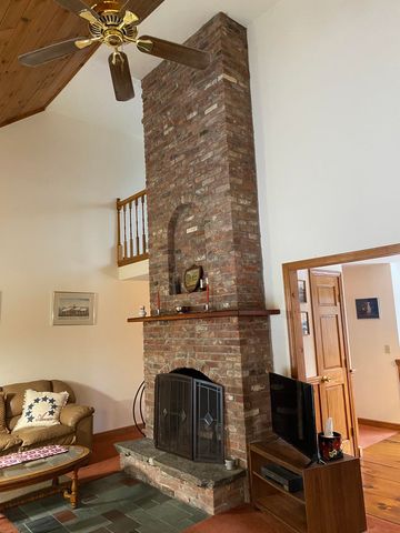 24 Antler Loop, Dover, VT 05356