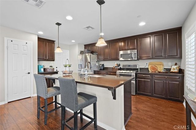 4182 Cypress Circle, Lake Elsinore, CA 92530