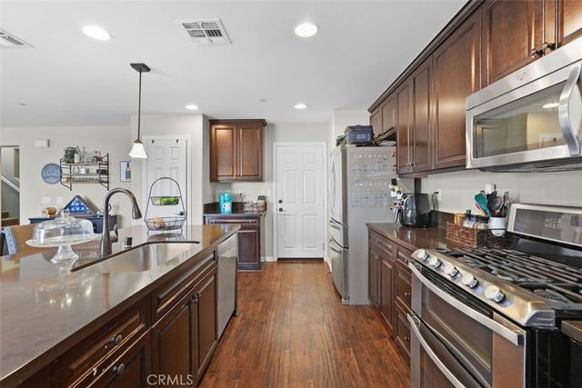 4182 Cypress Circle, Lake Elsinore, CA 92530