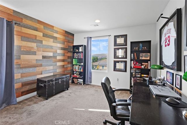 4182 Cypress Circle, Lake Elsinore, CA 92530