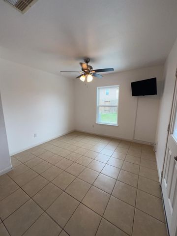 20418 Red Canyon Creek Lane, Humble, TX 77338