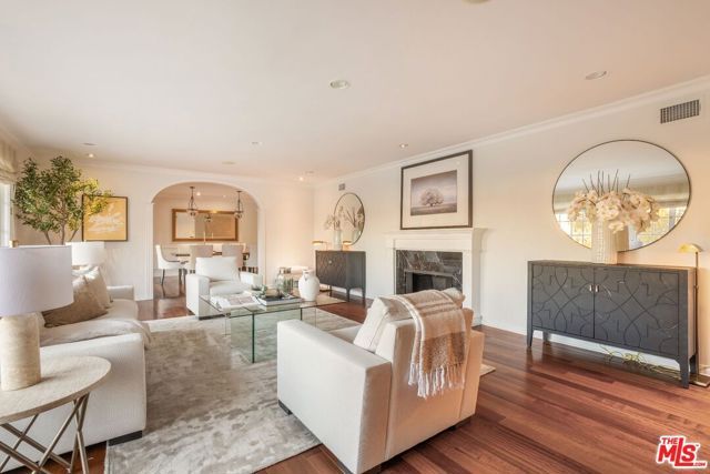 15550 Valley Vista Boulevard, Encino (los Angeles), CA 91436