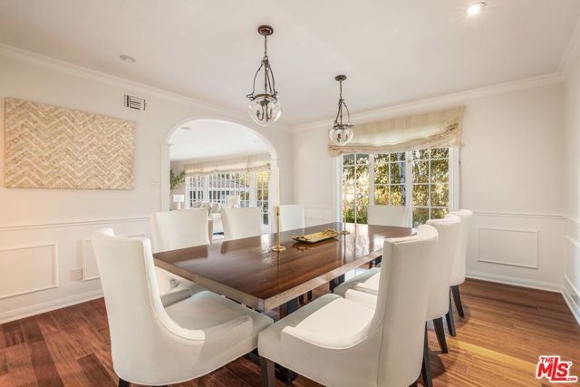 15550 Valley Vista Boulevard, Encino (los Angeles), CA 91436