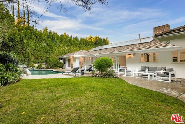 15550 Valley Vista Boulevard, Encino (los Angeles), CA 91436