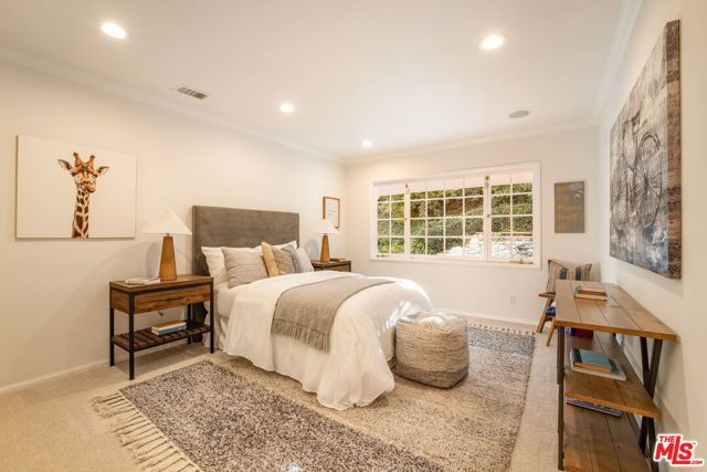 15550 Valley Vista Boulevard, Encino (los Angeles), CA 91436