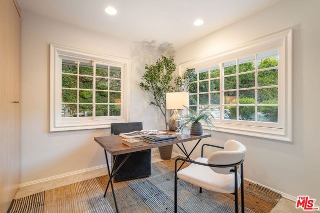 15550 Valley Vista Boulevard, Encino (los Angeles), CA 91436