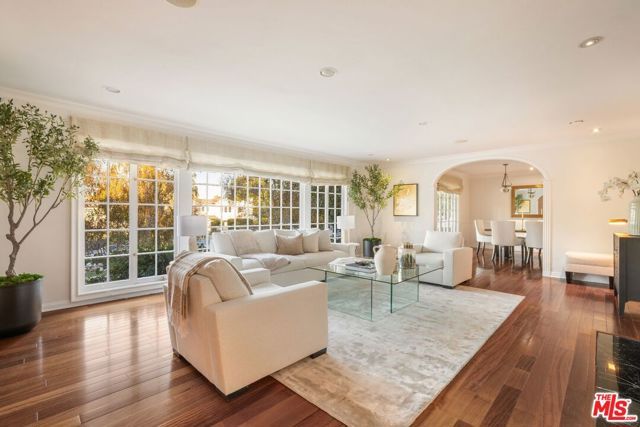 15550 Valley Vista Boulevard, Encino (los Angeles), CA 91436